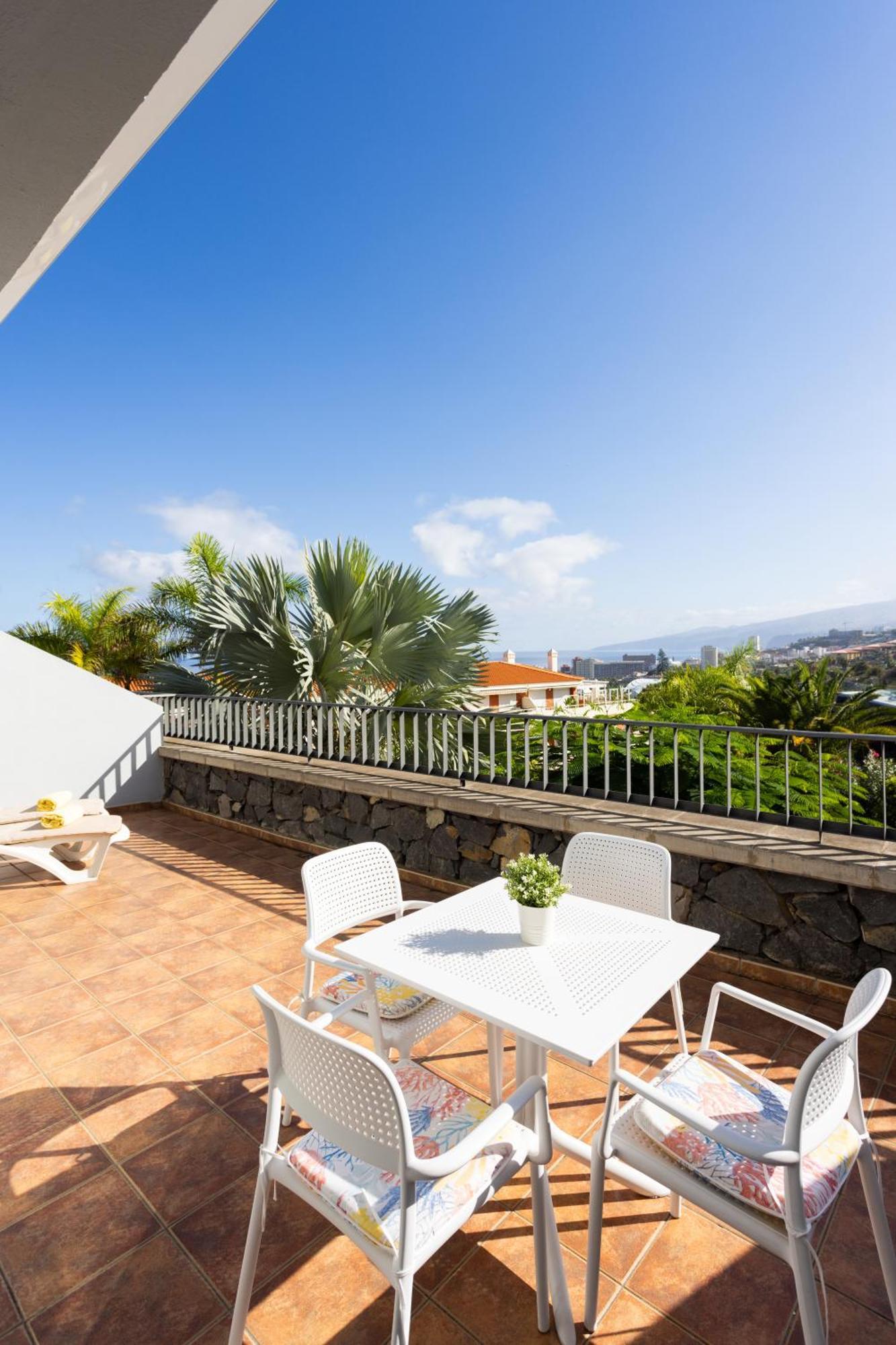 Azalea - Vivienda Vacacional Puerto de la Cruz  Exteriör bild